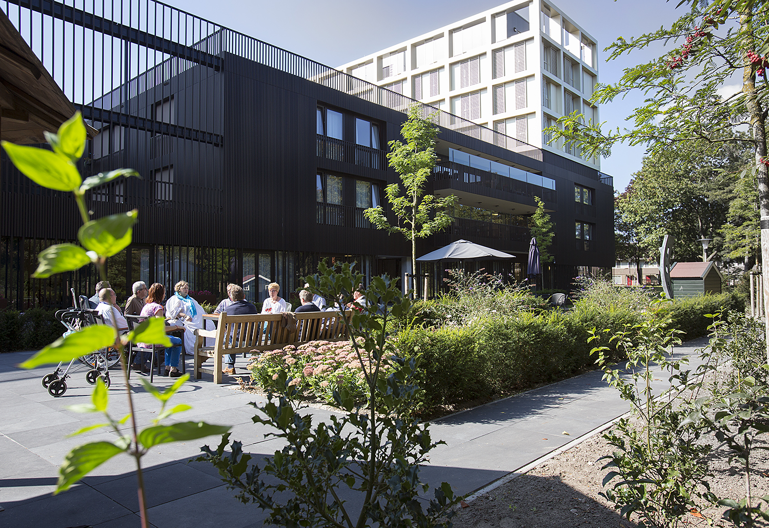 Dagbehandeling bij Archipel Landrijt in de tuin