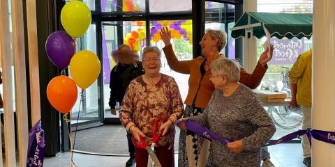 Ontmoet & Groetpleyn officieel geopend